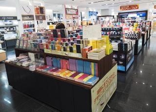 【2018年版手帳特集】丸善丸の内店が注目する手帳は？