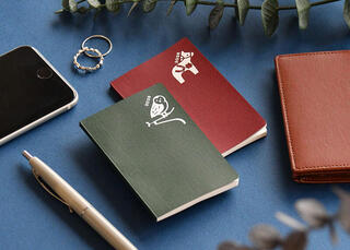 【新製品】名刺サイズでコンパクトな2026年版 「フォーチュンダイアリー」