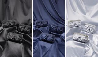 【新製品】光沢あるドレープがモードな印象のペンケース