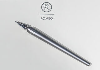 【イベントレポート】銀座 伊東屋で「ROMEO」新製品のチタン製ディップペン体験会