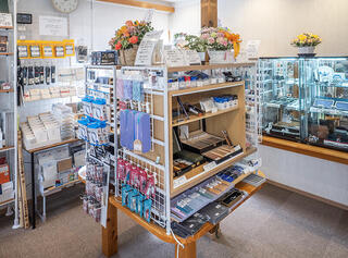 【新店舗】埼玉・草加市にこだわり文具をセレクトした「NINE PALETTE」開店