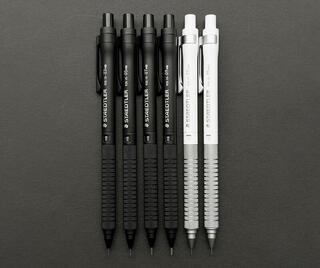 【新製品】グリップをメタル製に「925 15 メタル 製図用シャープペンシル」