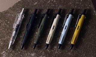 【新製品】アウトドアでも頼れるノック加圧式ボールペン「エアプレス」に新色登場