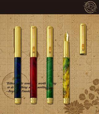 【新製品】真鍮×彩色木軸が織りなす芸術的デザインの万年筆